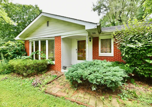 Photo 4 of Single family home for sale at 4648 Bluffwood N, Indianapolis, IN 46228 | MLS# 22119069 | Listing updated on 2026-09-05