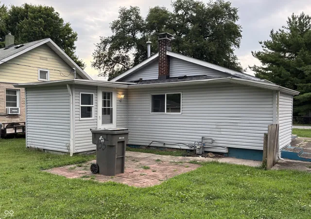 2nd image of 155 Bakemeyer St, Indianapolis, IN 46225 | MLS# 22119070