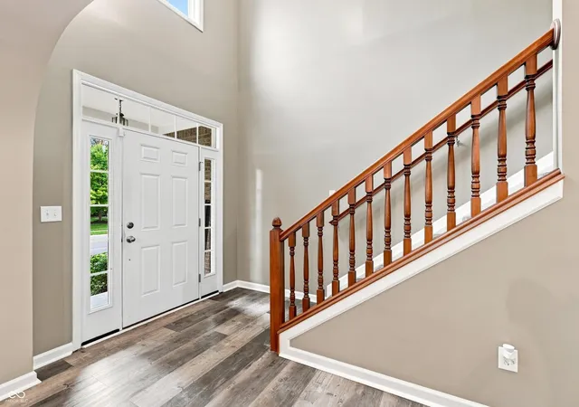 Photo 3 of Single family home for sale at 7643 Jessica Ln, Avon, IN 46123 | MLS# 22119087 | Listing updated on 2026-09-07