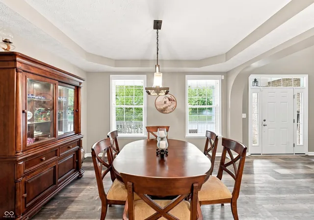 Photo 4 of Single family home for sale at 7643 Jessica Ln, Avon, IN 46123 | MLS# 22119087 | Listing updated on 2026-09-07
