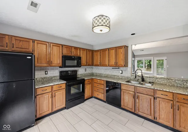5th image of 8362 La Habra Ln, Indianapolis, IN 46236 | MLS# 22119101