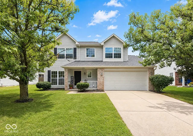 1st image of 13286 Eastwood Ln, Fishers, IN 46038 | MLS# 22119107