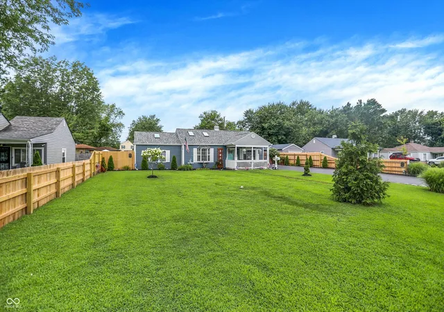 3rd image of 2854 Harlan St, Indianapolis, IN 46203 | MLS# 22119113