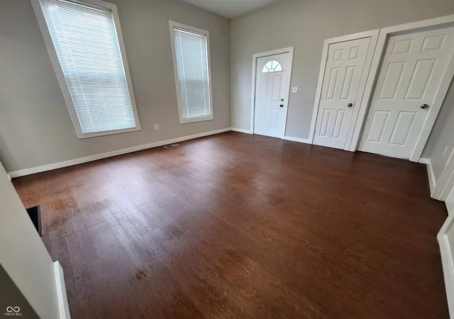 4th image of 922 Greer St, Indianapolis, IN 46203 | MLS# 22119114