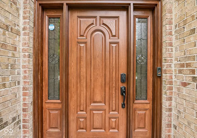 Photo 3 of Sale Pending at 14244 Avian Way, Carmel, IN 46033 | MLS# 22119127 | Listing updated on 2026-08-22