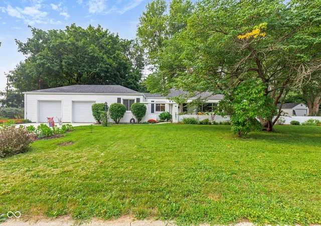 2nd image of 121 W Camp St, Lebanon, IN 46052 | MLS# 22119148