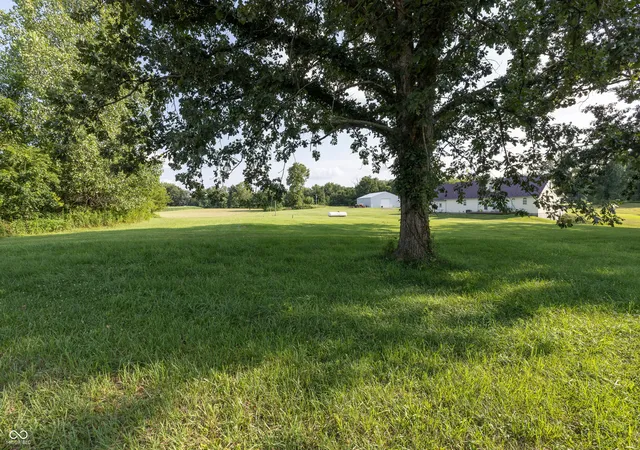 Single family home for sale at 12680 E State Rd 7, Elizabethtown, IN 47232 | MLS# 22119149