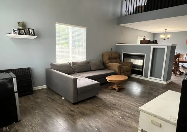3rd image of 9911 Worthington Blvd, Fishers, IN 46038 | MLS# 22119170