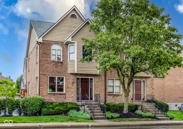 1st image of 488 E 10th St, Indianapolis, IN 46202 | MLS# 22119180