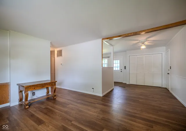 Photo 3 of Single family home for sale at 705 N Lancelot Dr, Marion, IN 46952 | MLS# 22119181 | Listing updated on 2026-09-27