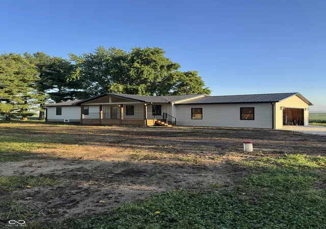 1st image of 3218 W 260 N Rd N, Covington, IN 47932 | MLS# 22119183