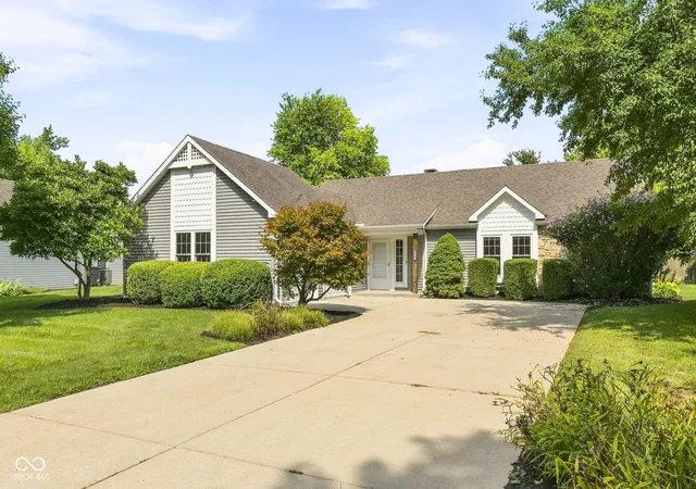 2nd image of 9266 Andiron Dr, Indianapolis, IN 46250 | MLS# 22119200