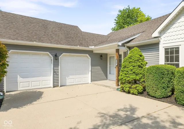 3rd image of 9266 Andiron Dr, Indianapolis, IN 46250 | MLS# 22119200