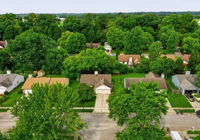 24th image of 4272 Eagle Lake Dr, Indianapolis, IN 46254 | MLS# 22119207