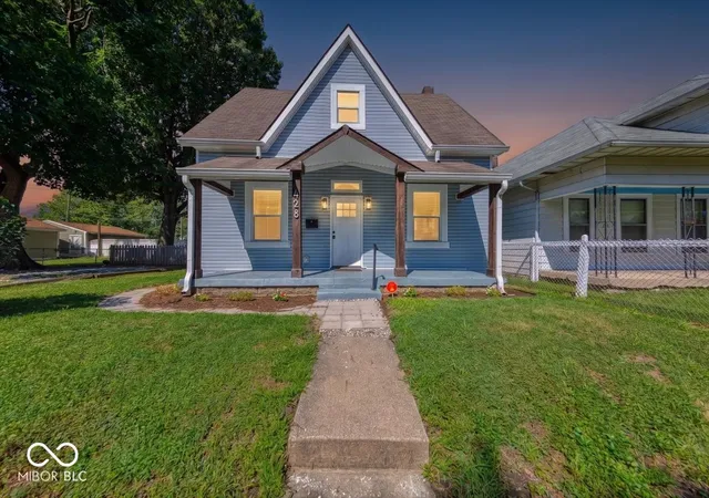 1st image of 428 N Arnolda Ave, Indianapolis, IN 46222 | MLS# 22119225