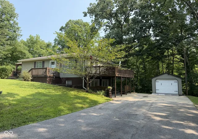 Photo 2 of Single family home for sale at 9712 E Mitchell Dr, Rockville, IN 47872 | MLS# 22119232 | Listing updated on 2026-08-29