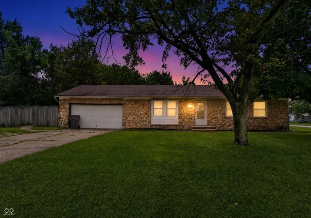 1st image of 4470 N Campbell Ave, Indianapolis, IN 46226 | MLS# 22119236