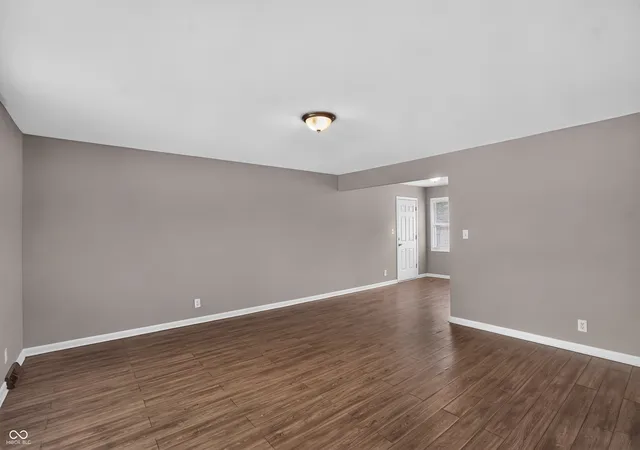 2nd image of 4470 N Campbell Ave, Indianapolis, IN 46226 | MLS# 22119236