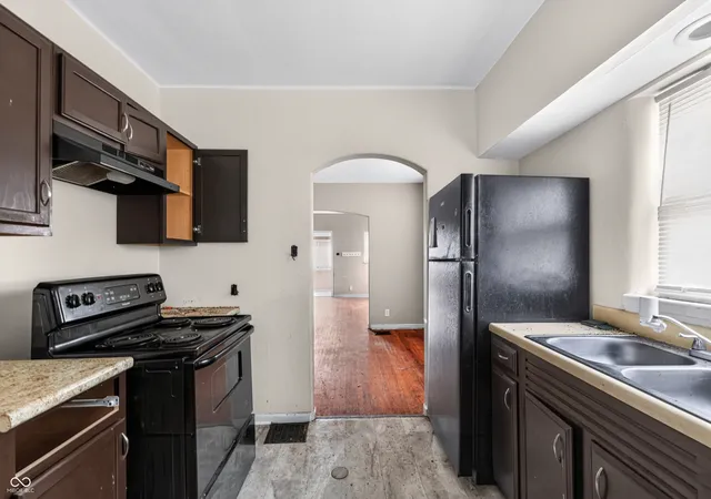 5th image of 4818 English Ave, Indianapolis, IN 46201 | MLS# 22119241