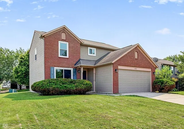 Single family home for sale at 3923 Planewood Dr, Indianapolis, IN 46235 | MLS# 22119247