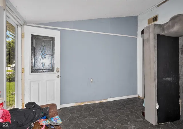 image of 2808 N Westwood Rd, Muncie, IN 47303 | MLS# 22119265