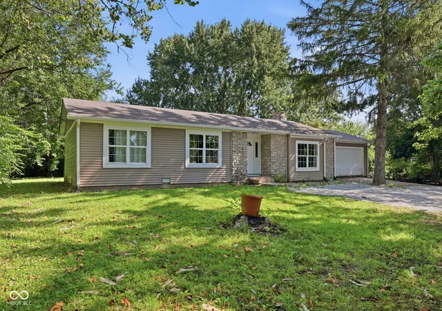 3rd image of 5420 W 62Nd St, Indianapolis, IN 46268 | MLS# 22119268