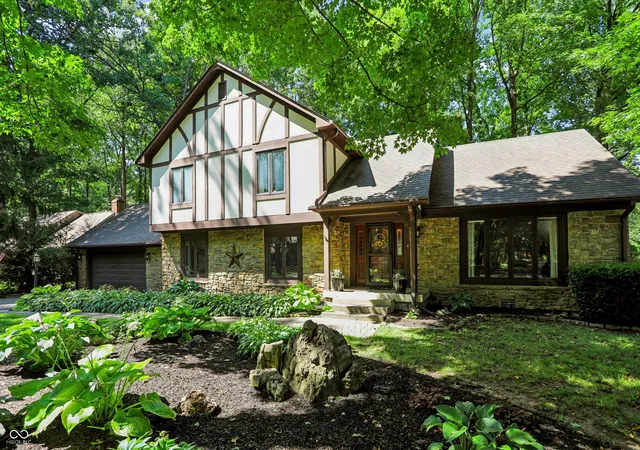 3rd image of 7302 Wood Stream Dr, Indianapolis, IN 46254 | MLS# 22119272