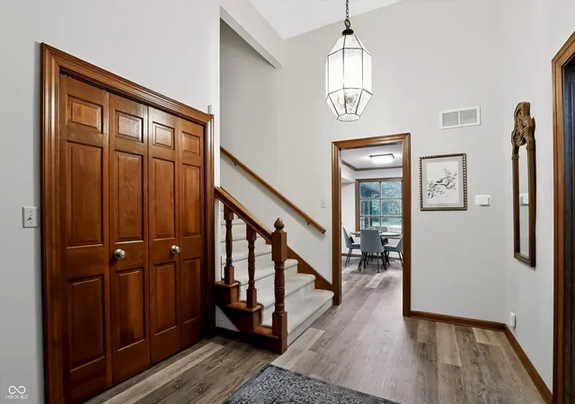 5th image of 7302 Wood Stream Dr, Indianapolis, IN 46254 | MLS# 22119272