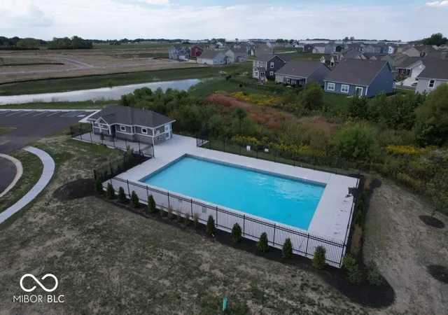24th image of 1922 N Clearwater Dr, Greenfield, IN 46140 | MLS# 22119275