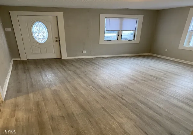 2nd image of 1820 S M St, Elwood, IN 46036 | MLS# 22119284
