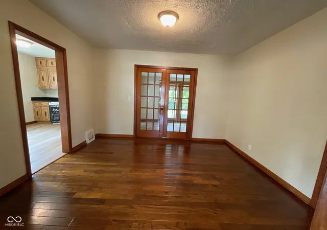 Photo 4 of Sale Pending at 509 W Pennsylvania St, Rockville, IN 47872 | MLS# 22119294 | Listing updated on 2026-09-02