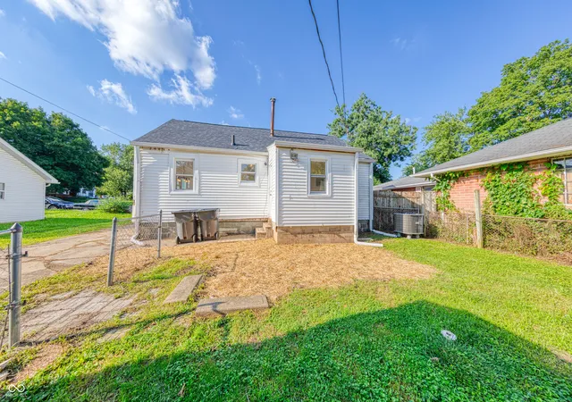 18th image of 405 W 33rd St, Anderson, IN 46013 | MLS# 22119307