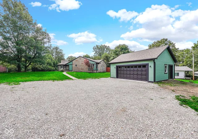 2nd image of 823 W 200 N, Greenfield, IN 46140 | MLS# 22119308