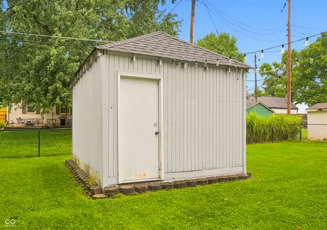 25th image of 6305 Douglas Rd, Indianapolis, IN 46220 | MLS# 22119326