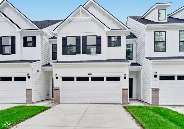 1st image of 9851 Behner Dr, Indianapolis, IN 46250 | MLS# 22119332