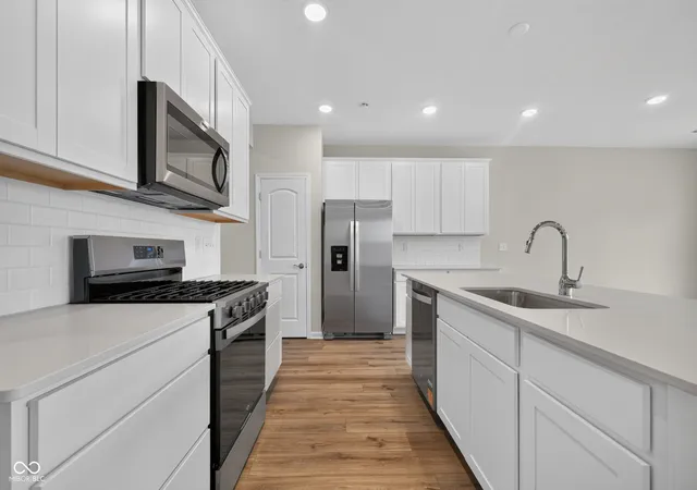 5th image of 9851 Behner Dr, Indianapolis, IN 46250 | MLS# 22119332
