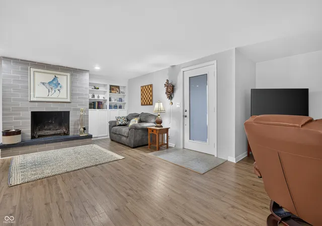 4th image of 2594 Franklin St, Columbus, IN 47201 | MLS# 22119335