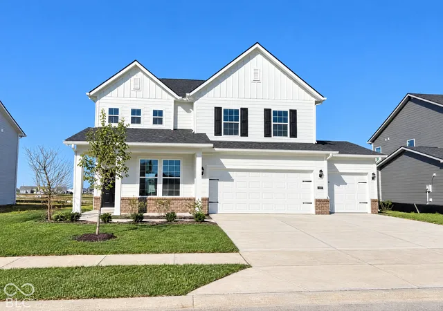 Photo 1 of Single family home for sale at 16105 Showdown Rd, Noblesville, IN 46060 | MLS# 22119352 | Listing updated on 2026-09-30
