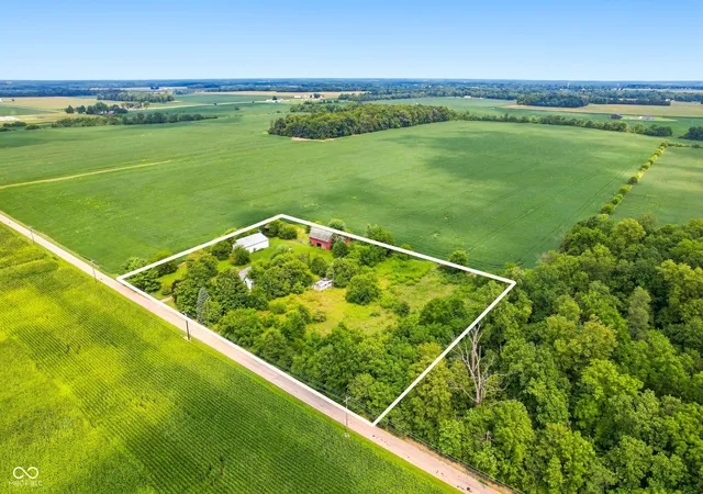 2nd image of 9148 S County Road 675 East, Cambridge City, IN 47327 | MLS# 22119365