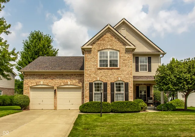 2nd image of 12464 Gladecrest Dr, Carmel, IN 46033 | MLS# 22119373