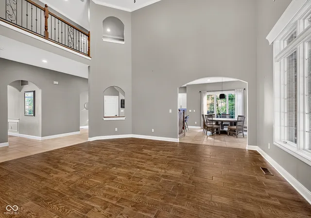 5th image of 13712 Fairwood Dr, Fishers, IN 46055 | MLS# 22119374