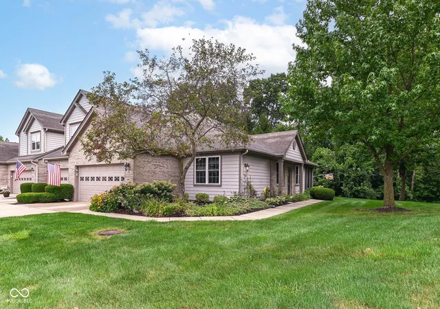 2nd image of 9200 Wadsworth Ct, Fishers, IN 46037 | MLS# 22119377