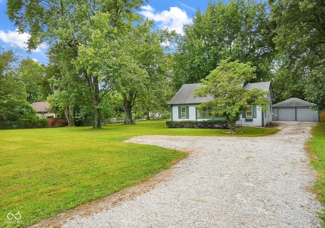 3rd image of 8508 Morgantown Rd, Indianapolis, IN 46217 | MLS# 22119383
