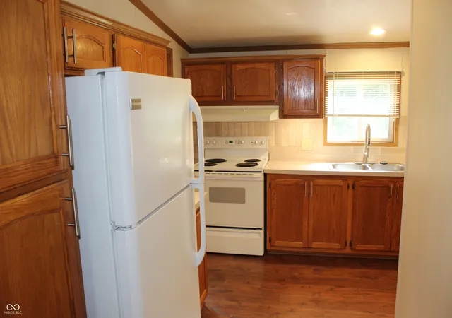 3rd image of 1504 Deer Creek Dr, Greencastle, IN 46135 | MLS# 22119396