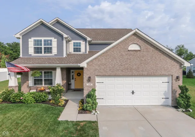 Photo 1 of Sale Pending at 130 Blue Lace Dr, Whiteland, IN 46184 | MLS# 22119399 | Listing updated on 2026-10-29