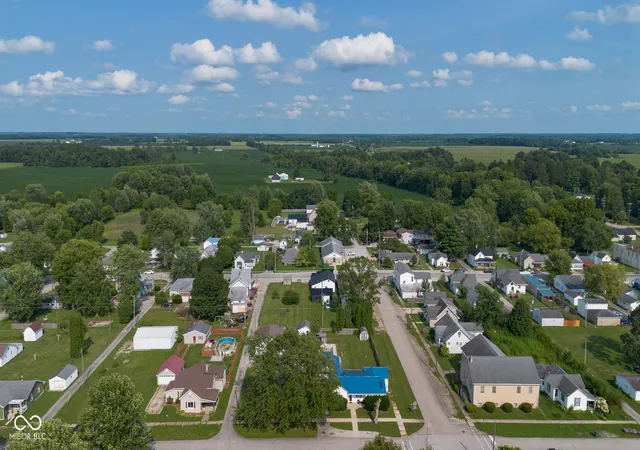 44th image of 104 N Vine St, Kennard, IN 47351 | MLS# 22119400