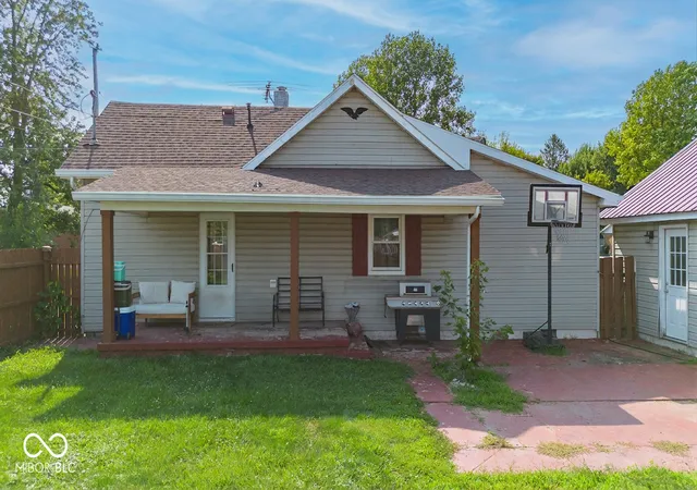 5th image of 104 N Vine St, Kennard, IN 47351 | MLS# 22119400