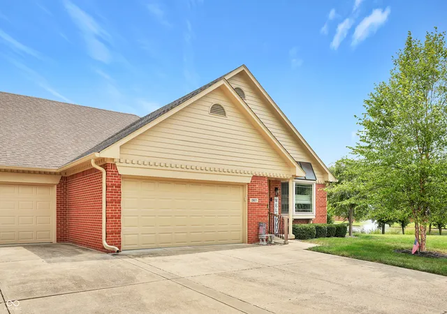 1st image of 2927 Colony Lake West Dr, Plainfield, IN 46168 | MLS# 22119423