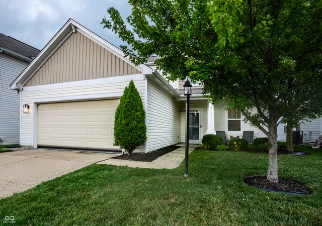 2nd image of 12714 Cold Stream Rd, Noblesville, IN 46060 | MLS# 22119440