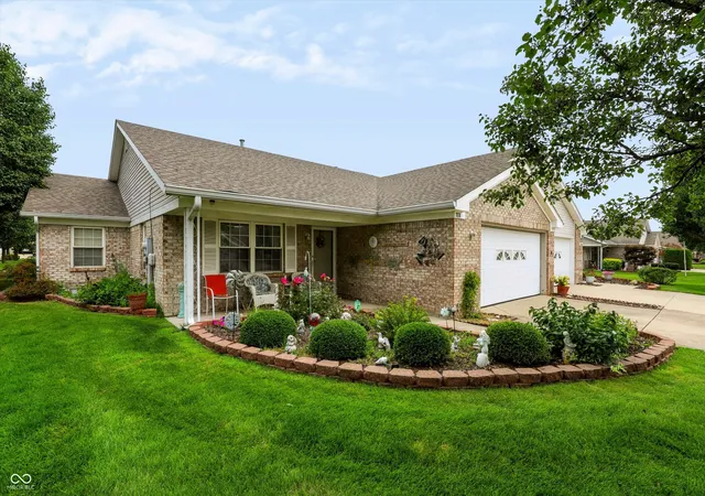 1st image of 7838 Park Ward Pl, Indianapolis, IN 46259 | MLS# 22119444